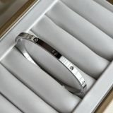 Eterna Bond Infinity Bangle