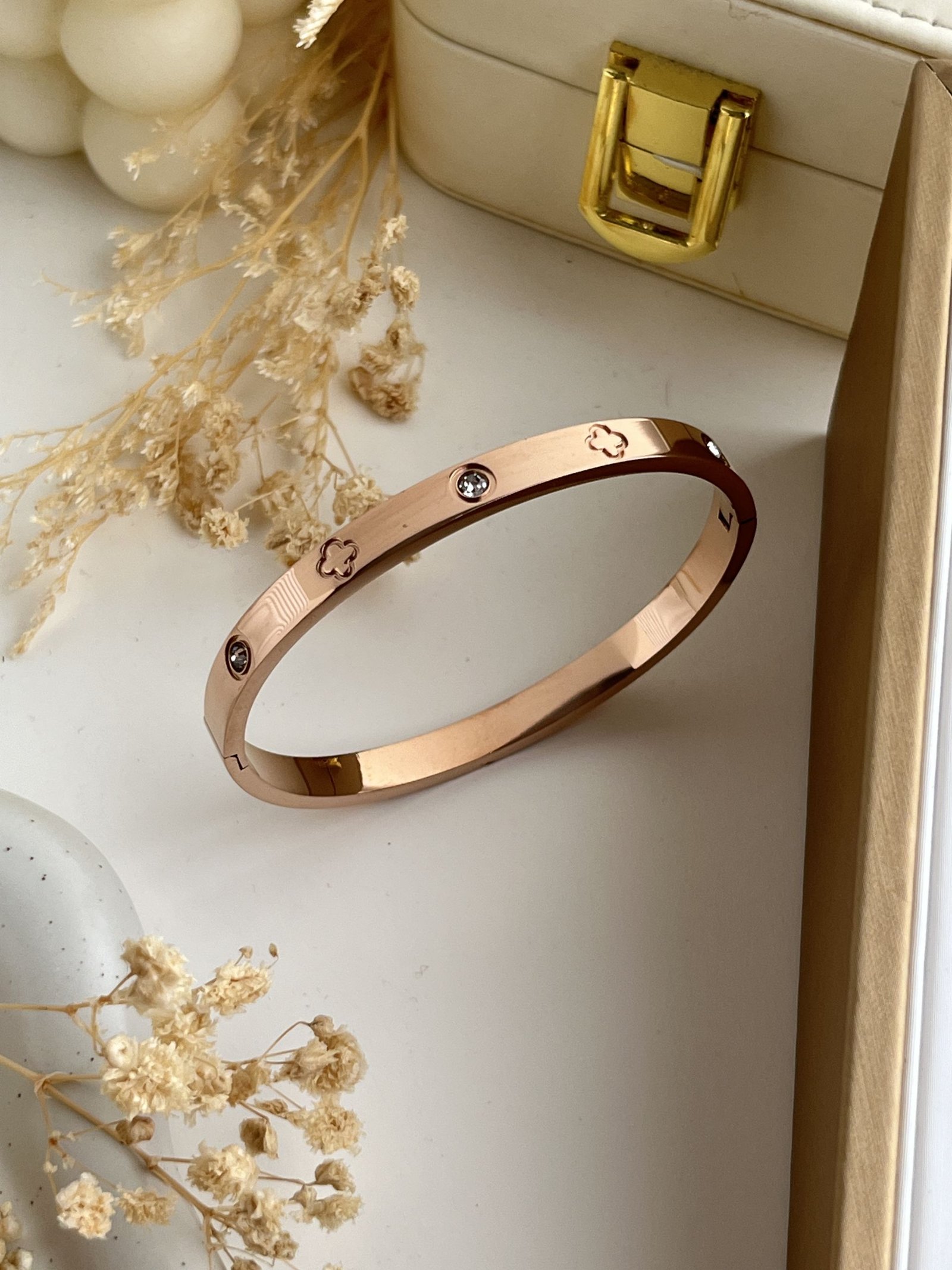 Aurelia Crystal Clover Bangle