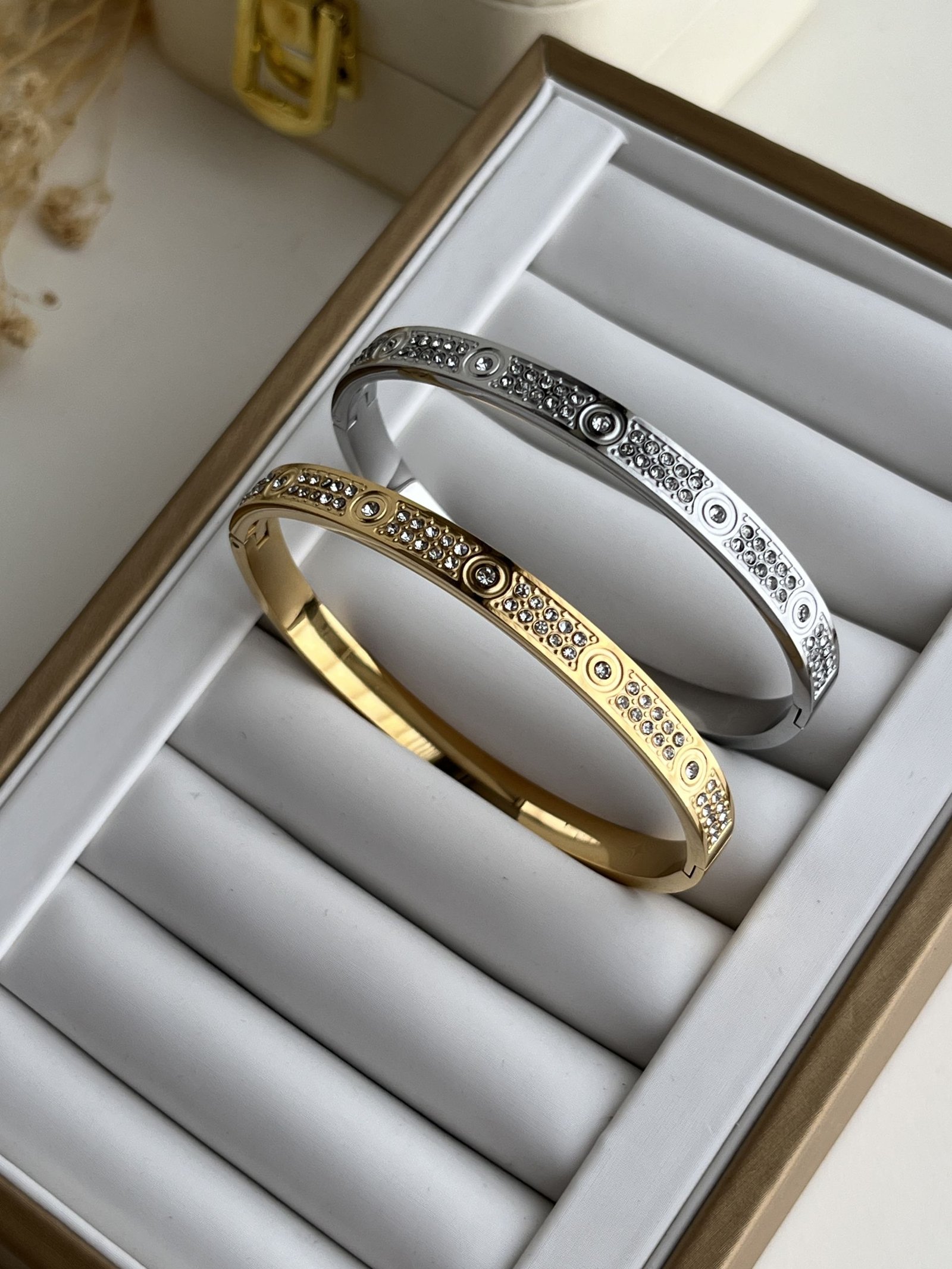 Bellucci Radiance Crystal Bangle