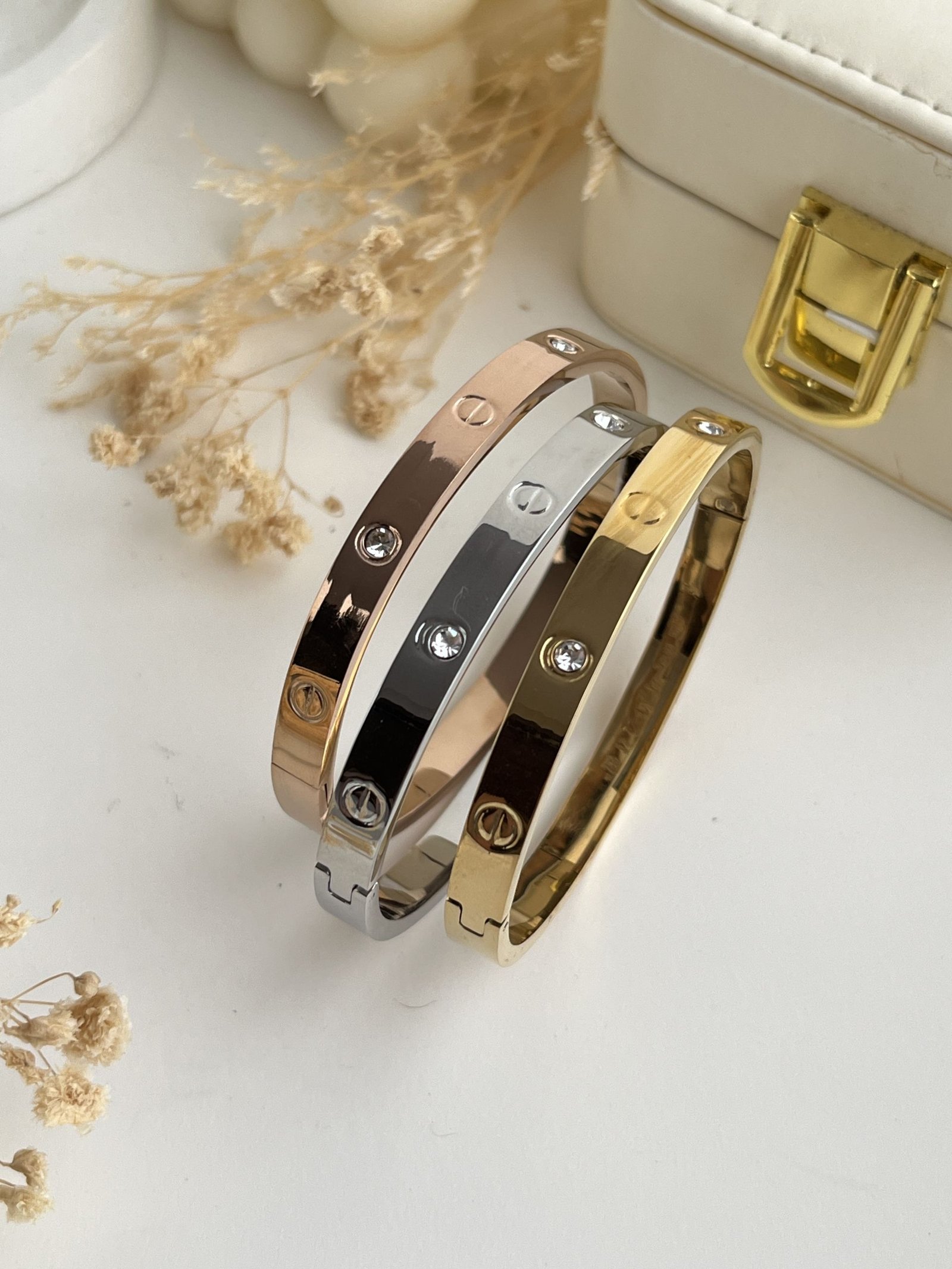Eternal Unity Diamond Love Bangle