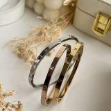 Eterna Bond Infinity Bangle