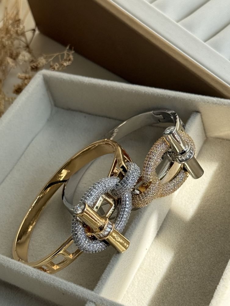 T-Lock Halo Toggle Bracelet