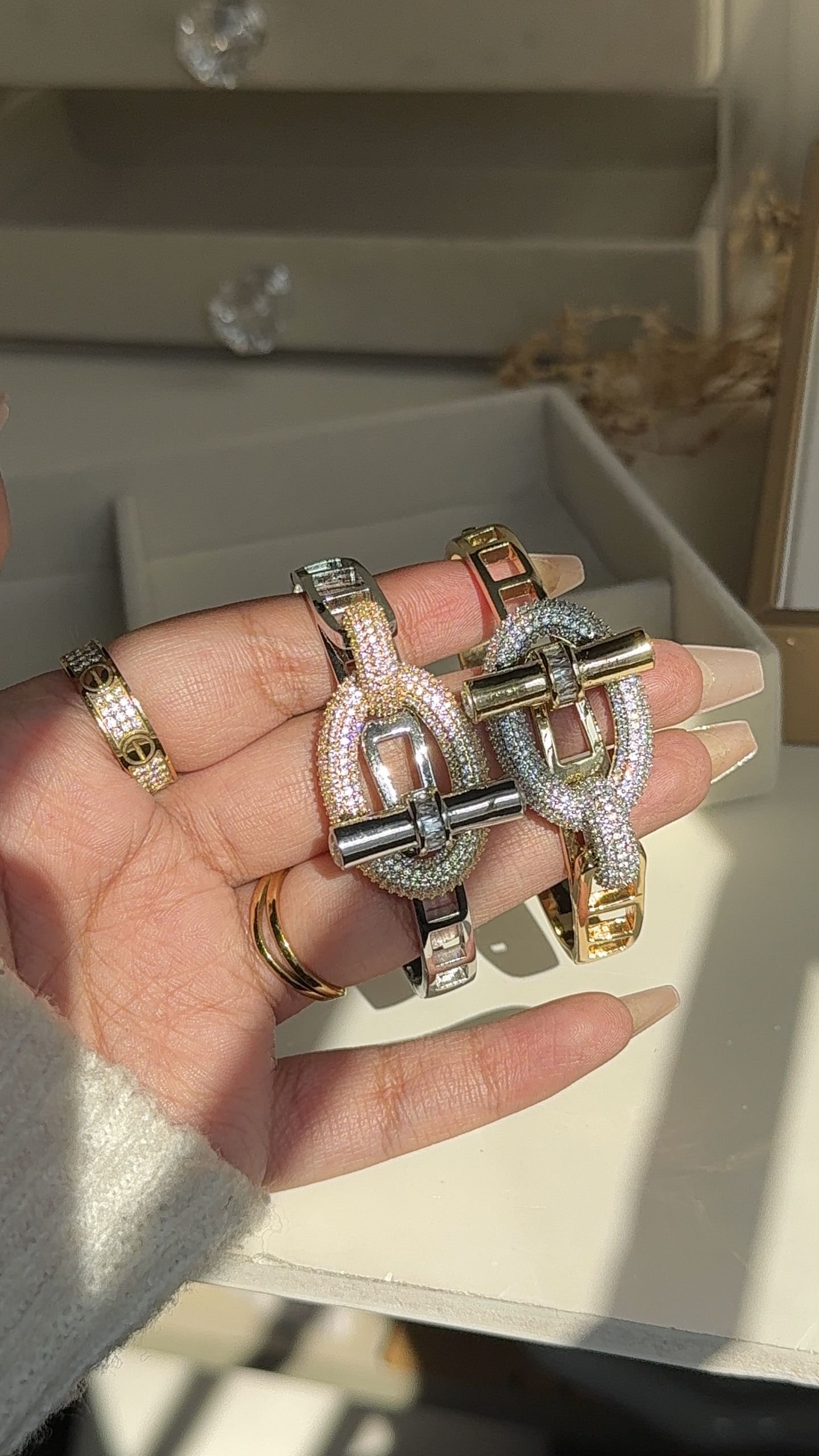 T-Lock Halo Toggle Bracelet