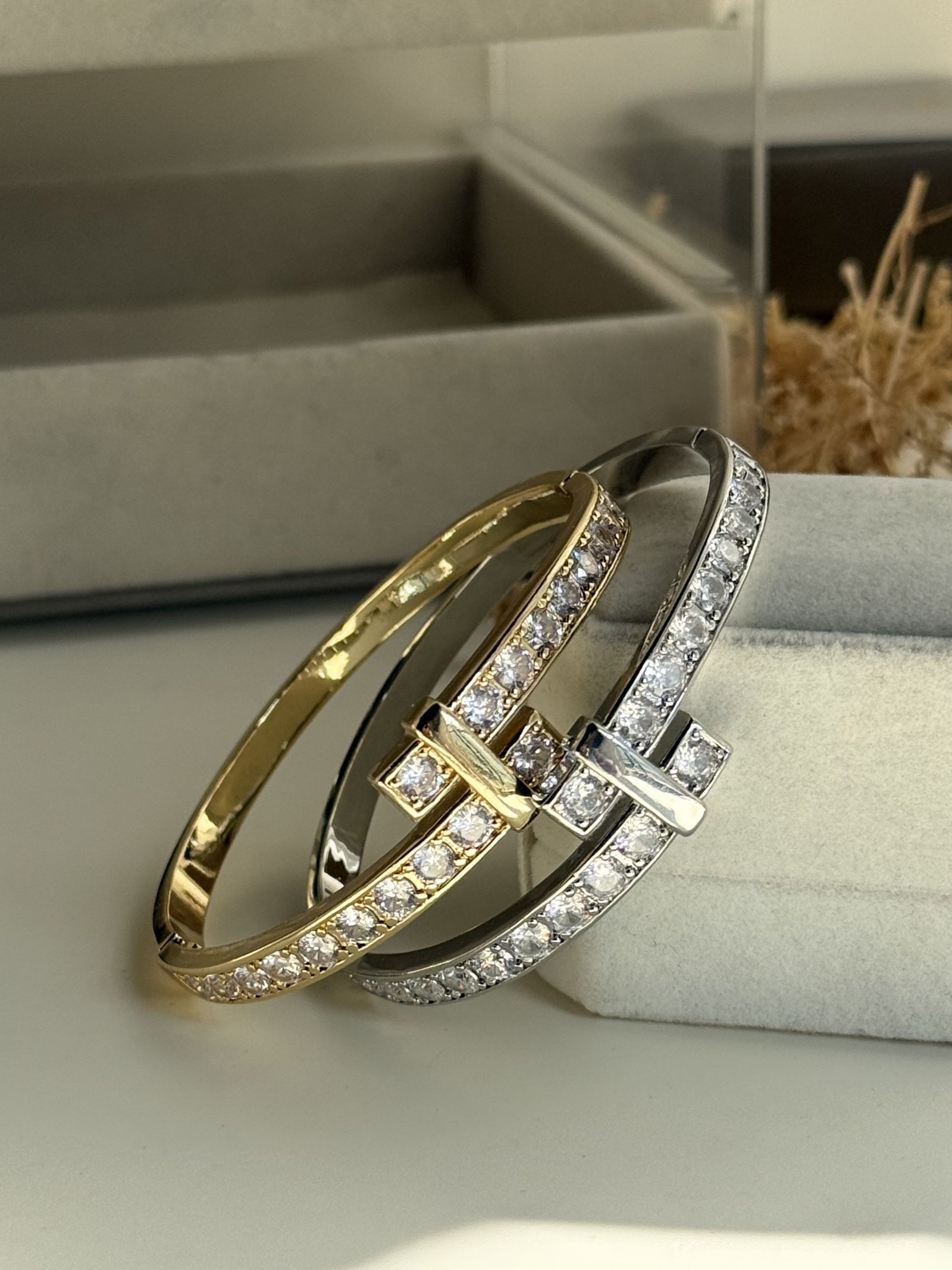 T1 Radiance Luxe Bracelet