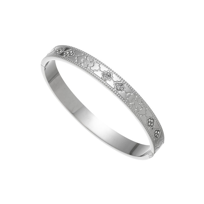 ClavΓ©ra Bloom Cuff