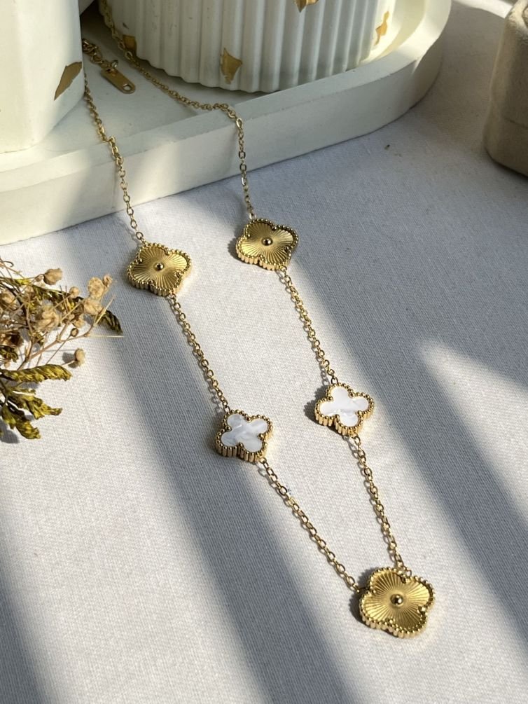Elvara Duo Clover Station Necklace