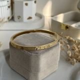 Eterna Bond Infinity Bangle