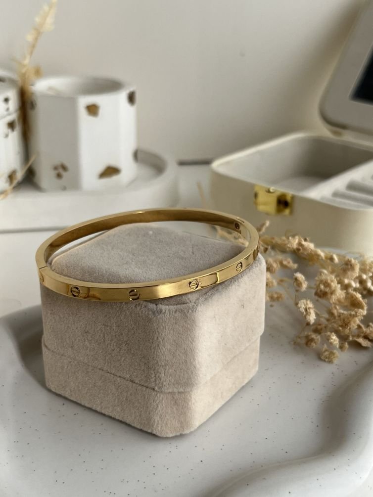 Infinity Bond Love Bangle