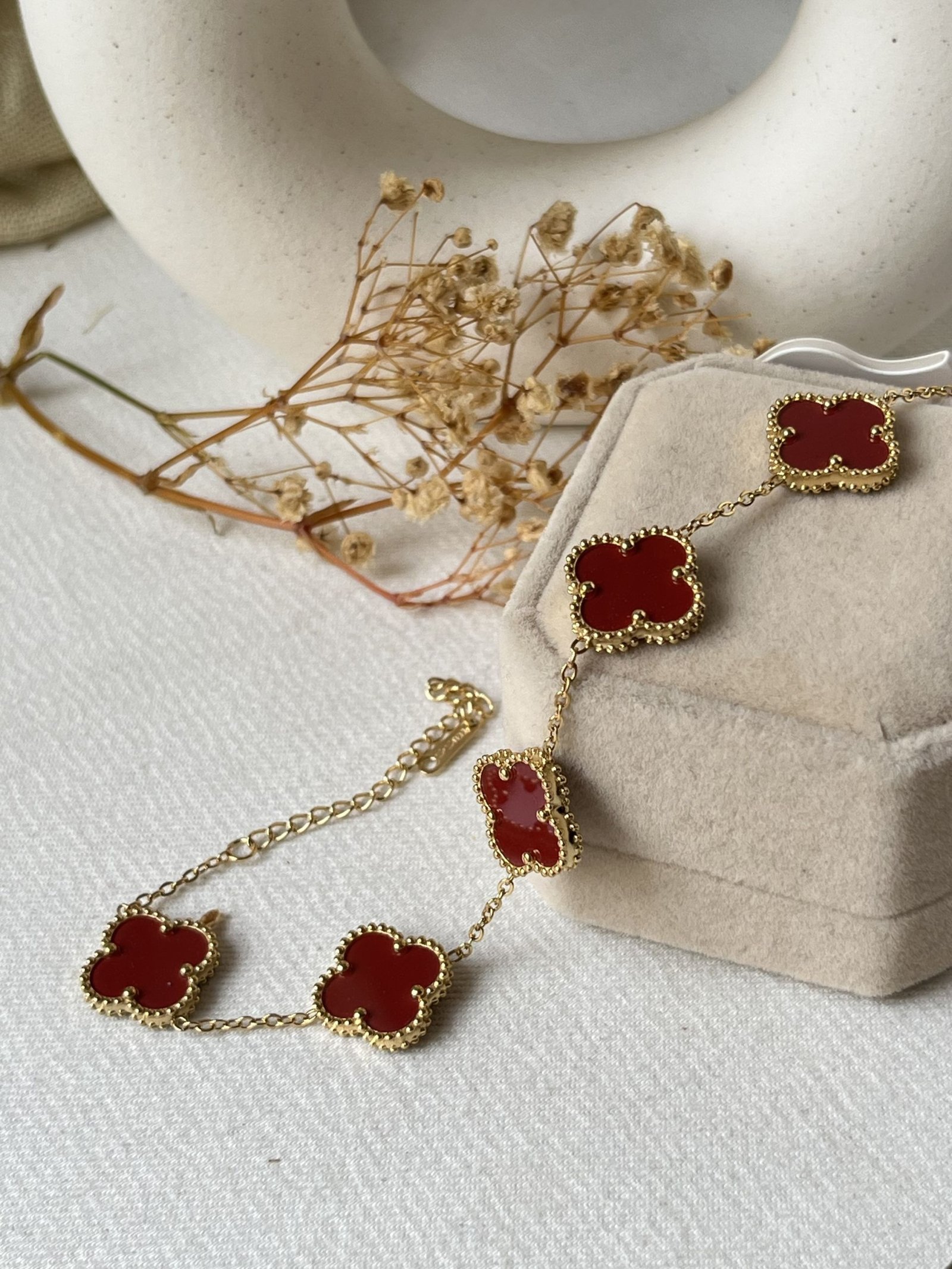 Aurelia Clover Chain Bracelet