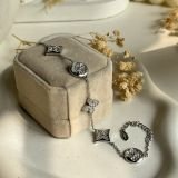 Lunaria Crystal Motif Chain Bracelet