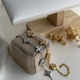 Lunaria Crystal Motif Chain Bracelet