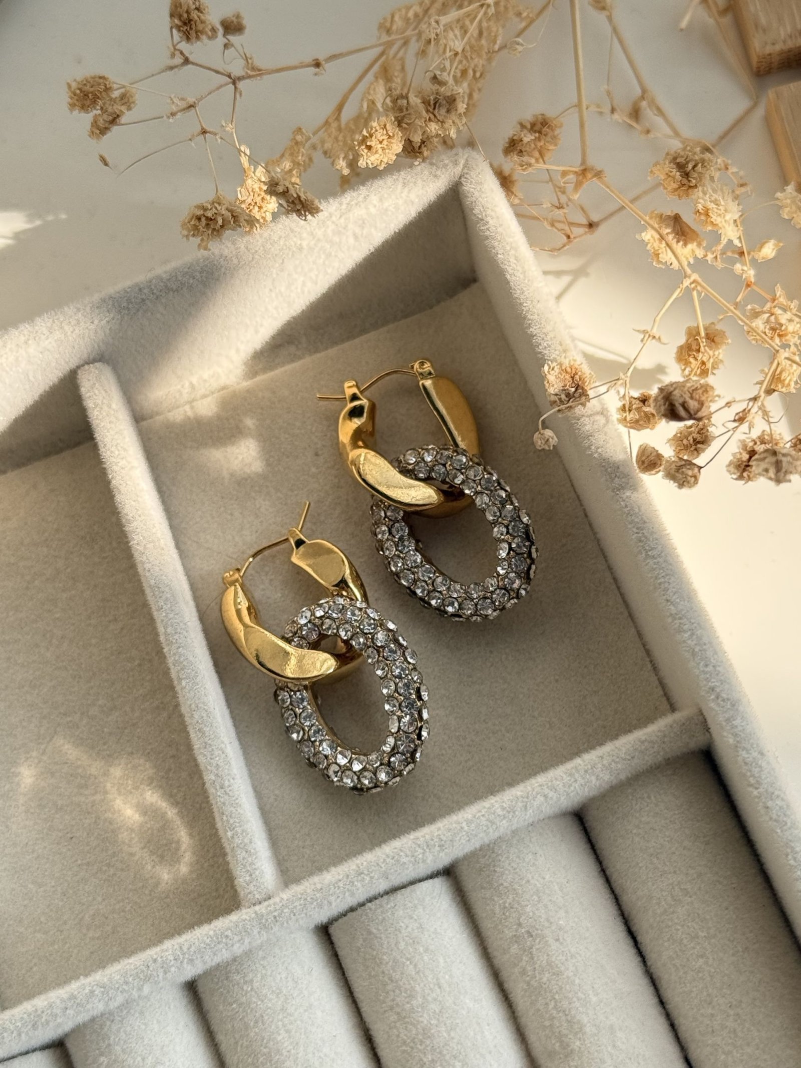 Diva Crystal Link Hoop Earrings