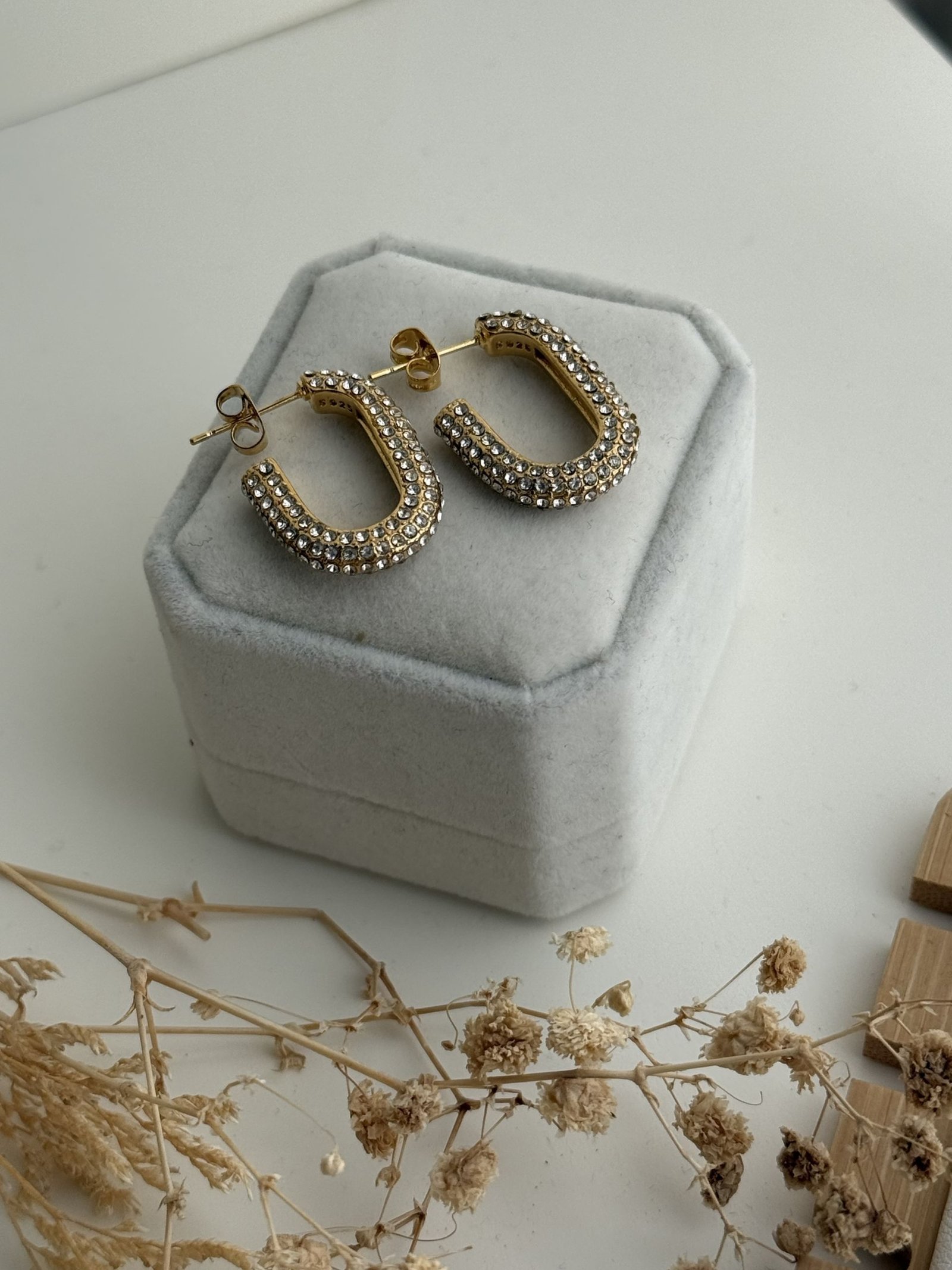 Sybil Crystal Curve Earrings