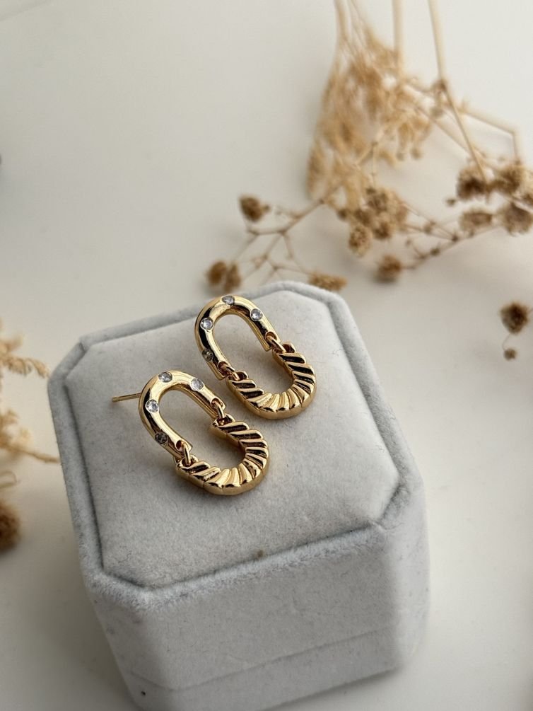 Aurelia Link Hoop Earrings