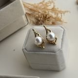 Luma Organic Pearl Stud Earrings