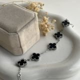 Lunaria Silver Clover Chain Bracelet