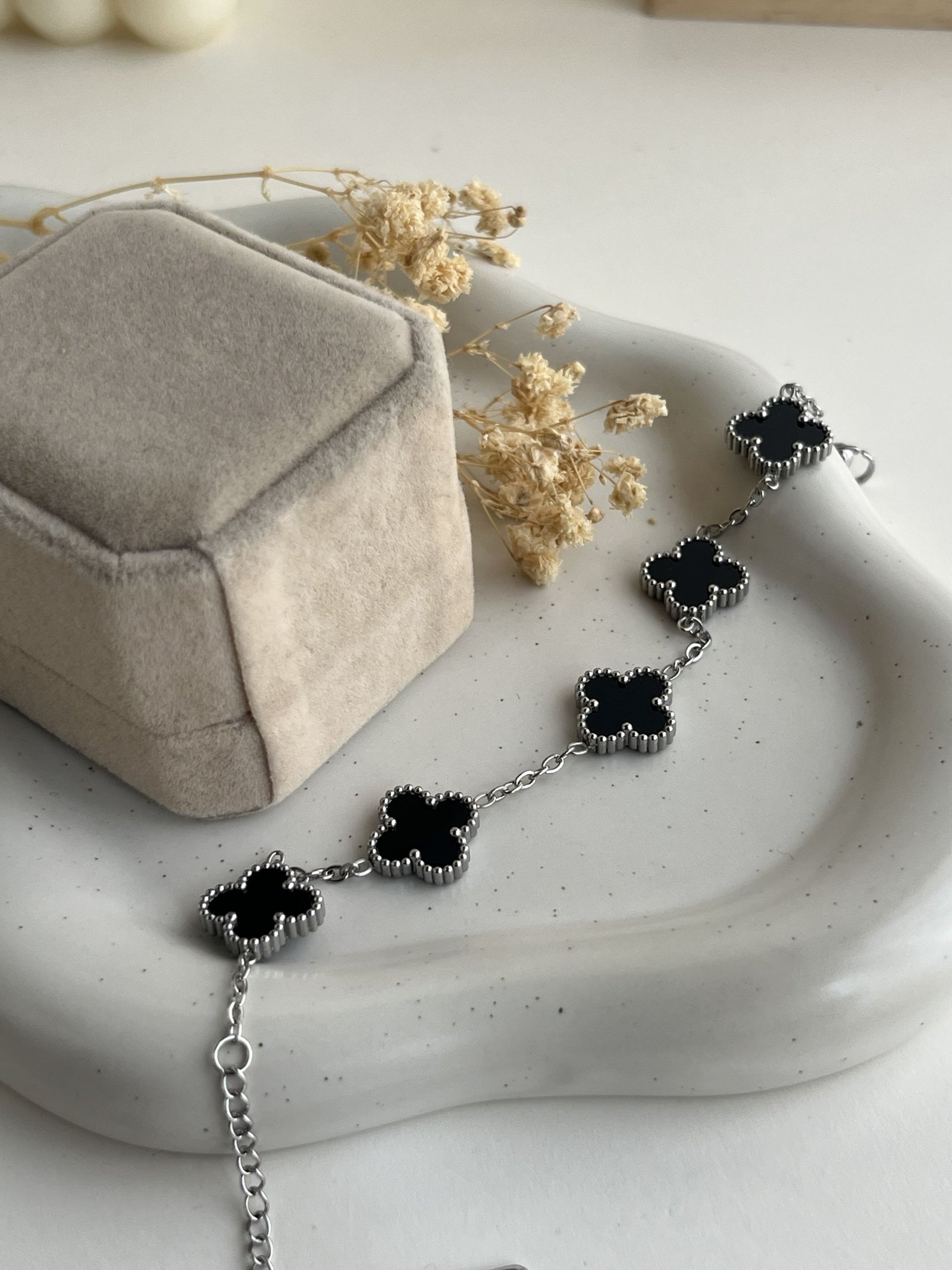 Lunaria Silver Clover Chain Bracelet