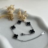 Lunaria Silver Clover Chain Bracelet