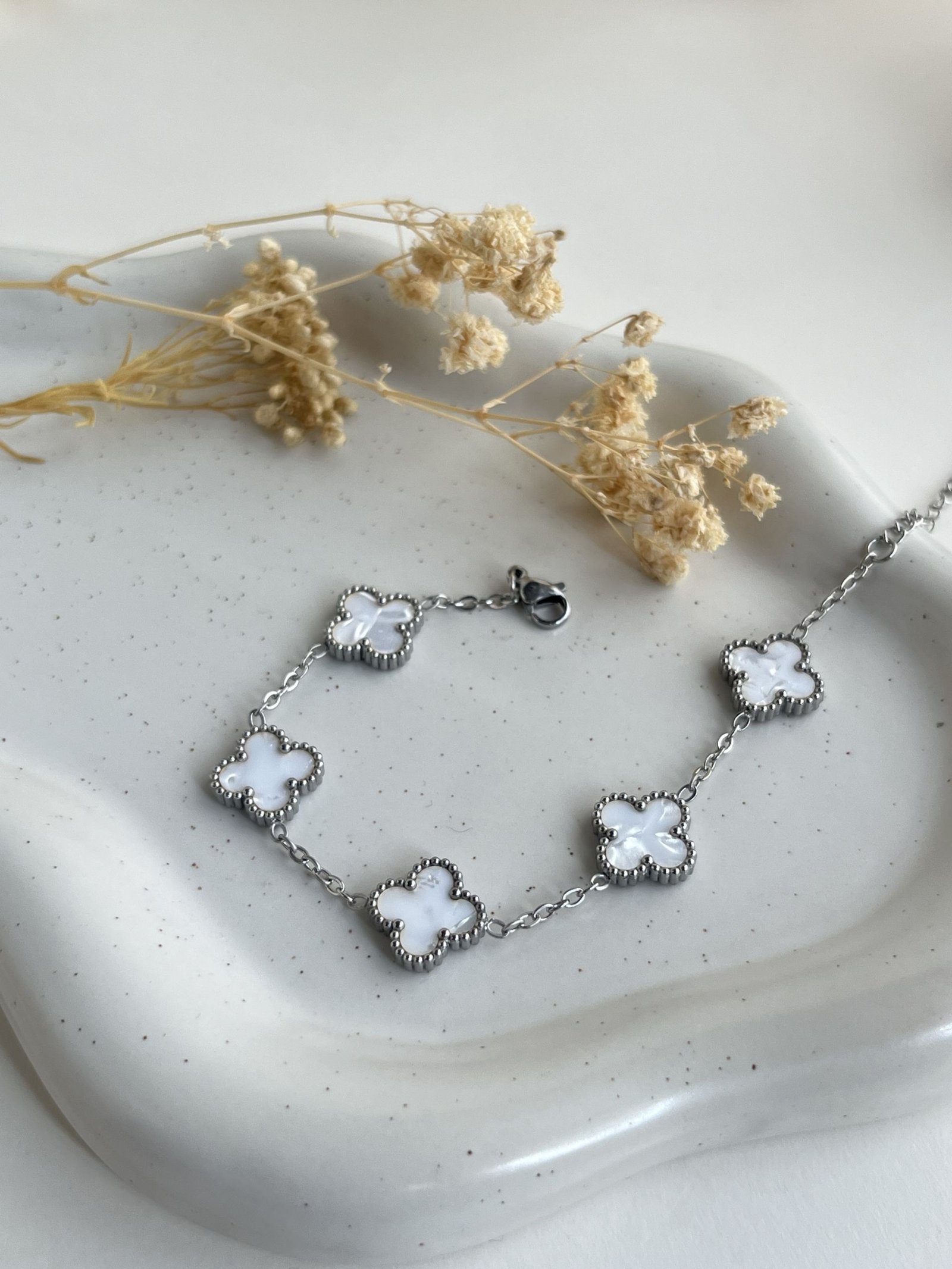 Lunaria Silver Clover Chain Bracelet