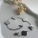 Trinity Aura Clover Chain Bracelet