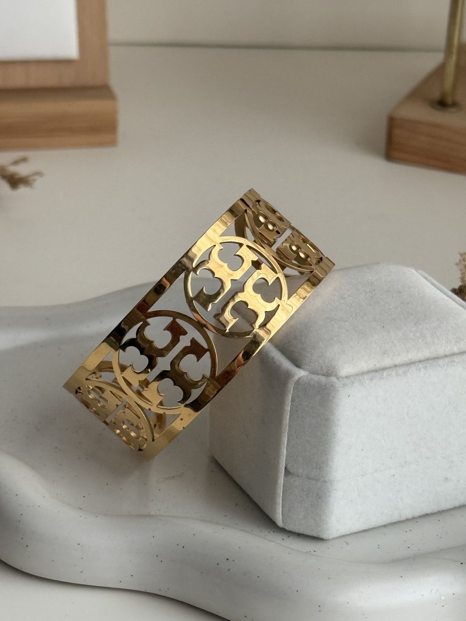 Ornate Halo Open Cuff