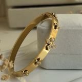 Clovéra Fleur Cuff