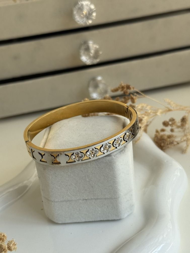 Monéra Ivory Cuff