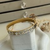 Monéra Ivory Cuff