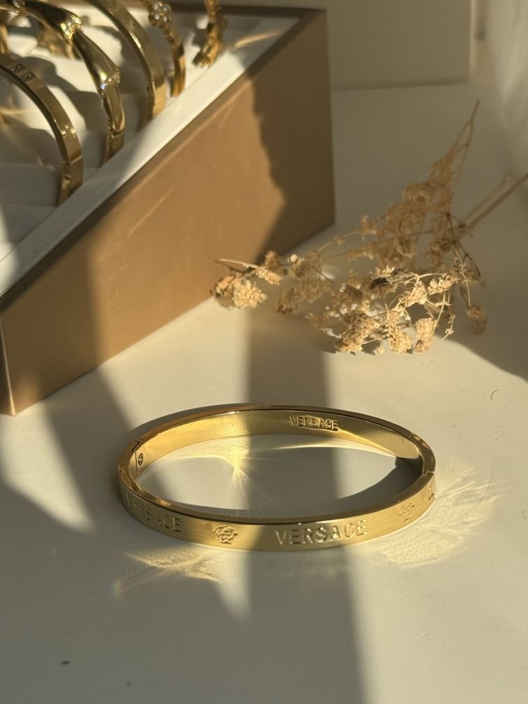 Grevia Signature Cuff