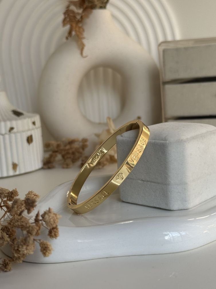 Grevia Signature Cuff