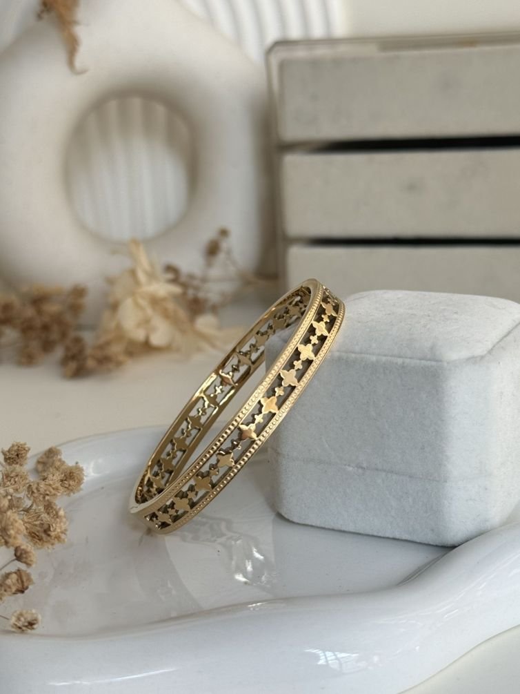 Flora Crest Cuff