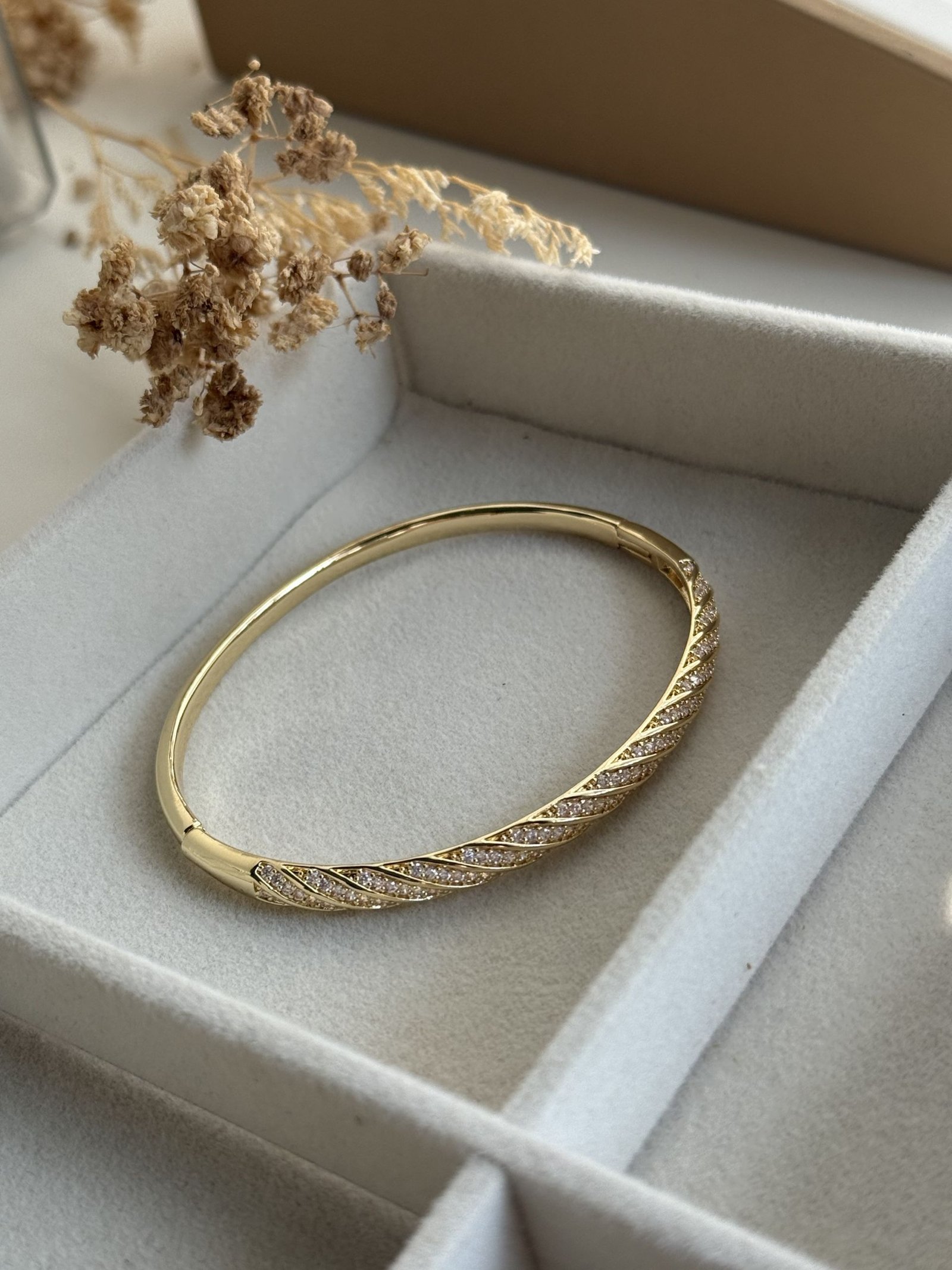 Aurelia Spiral Pavé Cuff