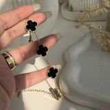 Aurelia Clover Chain Bracelet