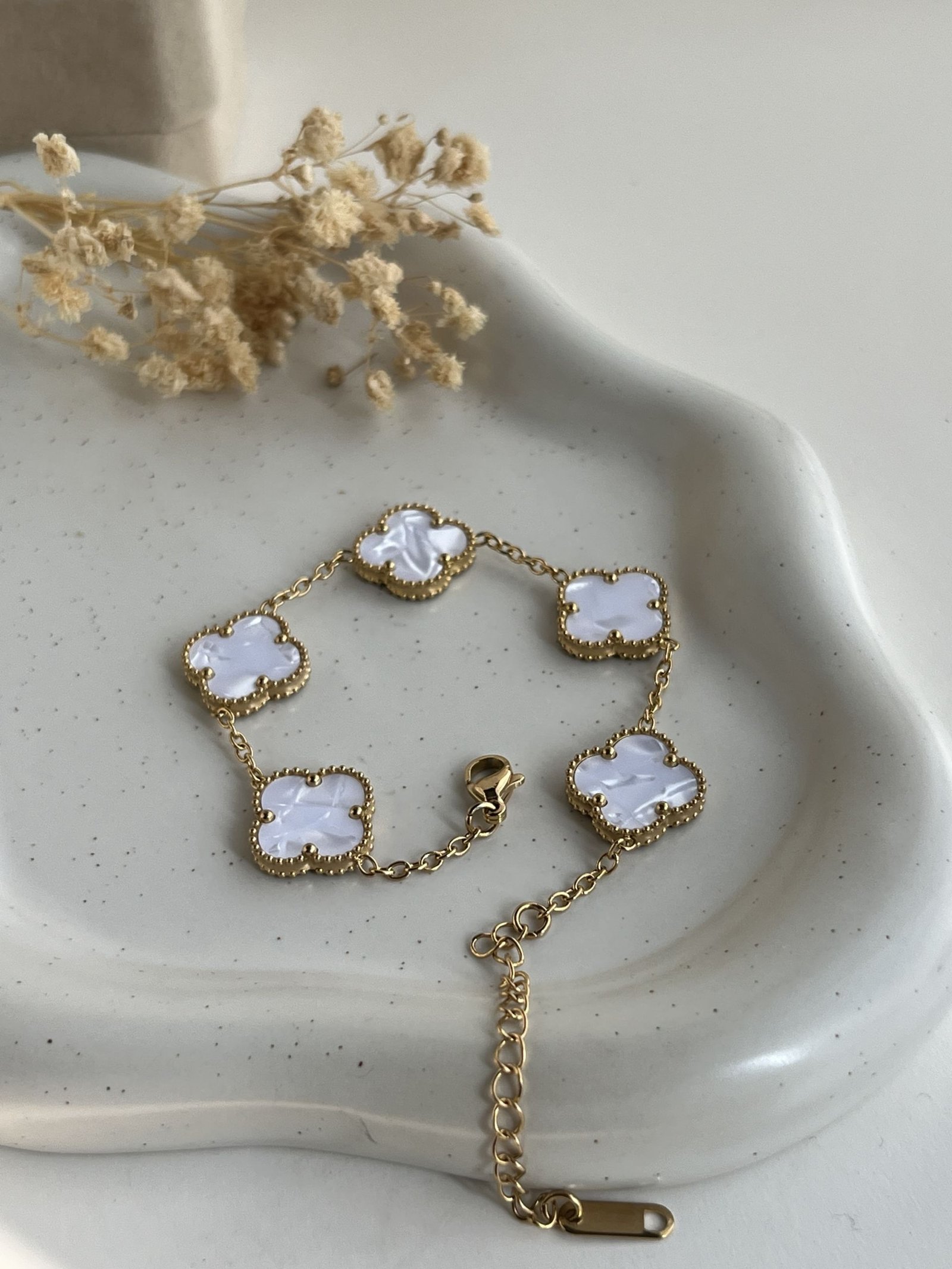 Aurelia Clover Chain Bracelet