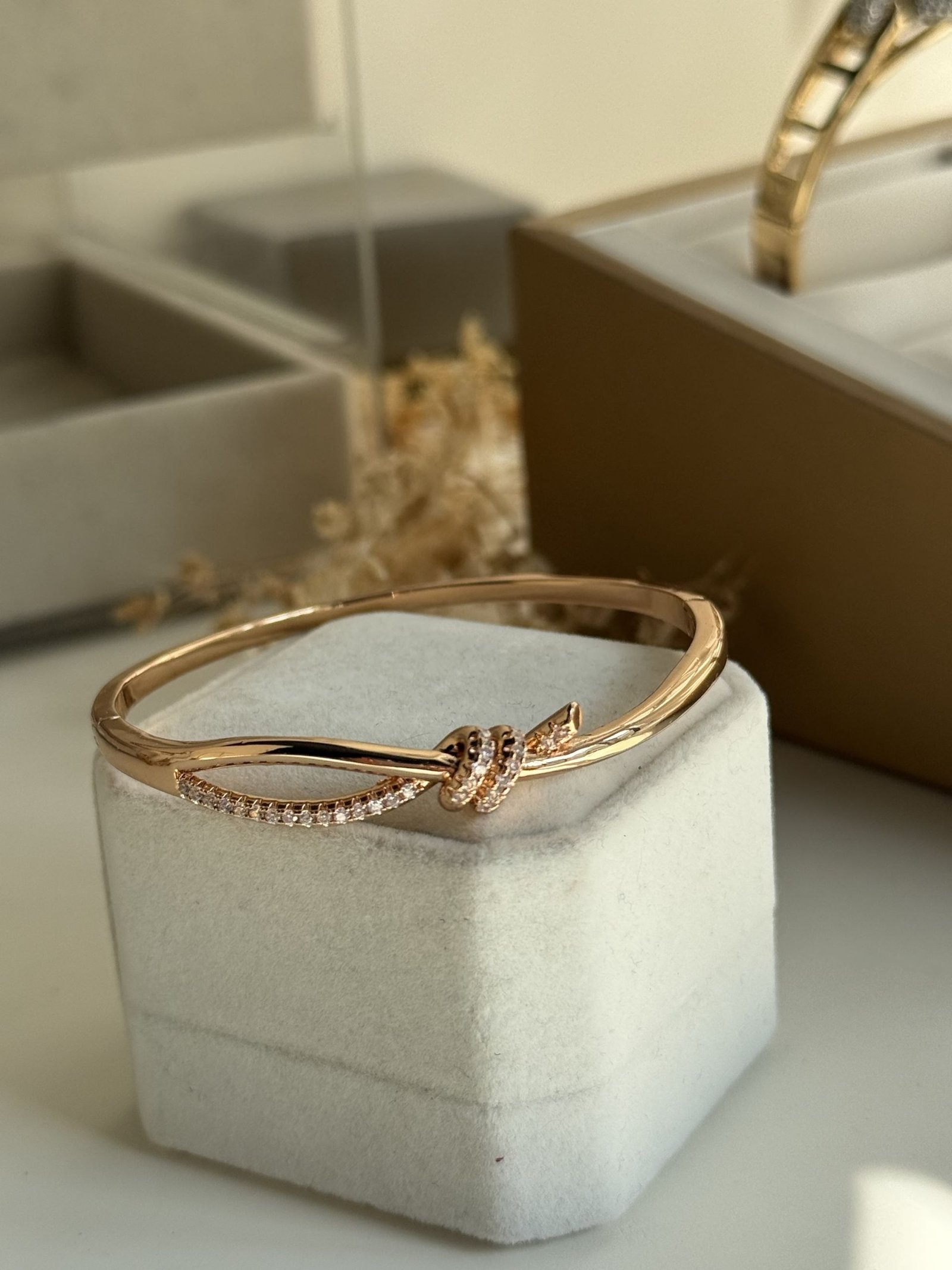 Rose Knot Elegance Bracelet