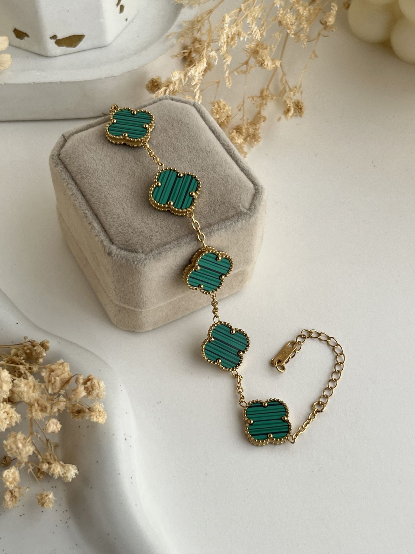 Aurelia Clover Chain Bracelet