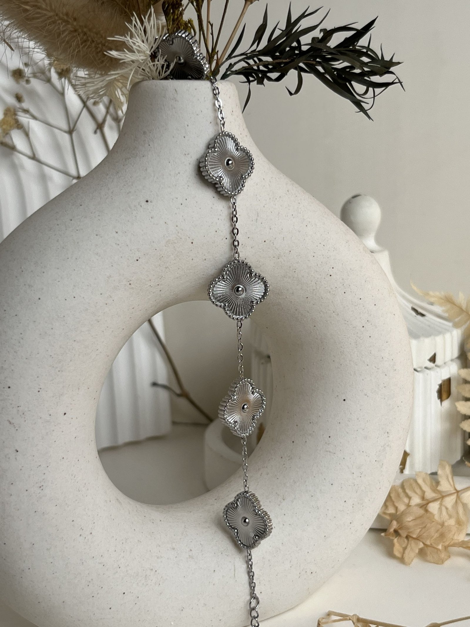 Solara Radiant Clover Chain Bracelet