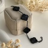 Noir Véline Clover Chain Bracelet