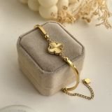 Soléa Single Clover Bar Bracelet