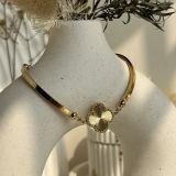 Soléa Single Clover Bar Bracelet