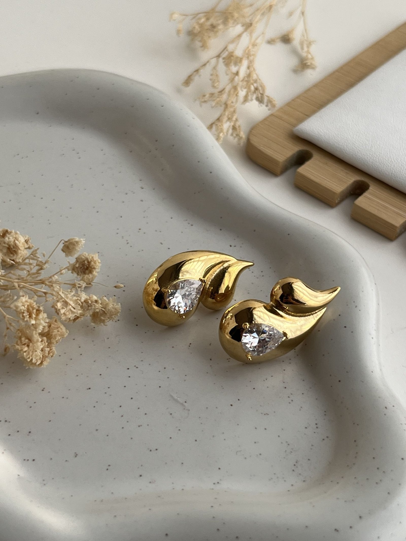 Aelora Twin Dew Stud Earrings