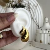 Solvara Chunky Teardrop Stud Earrings