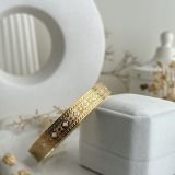 Aurevia Etched Bangle