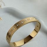 Aurevia Etched Bangle
