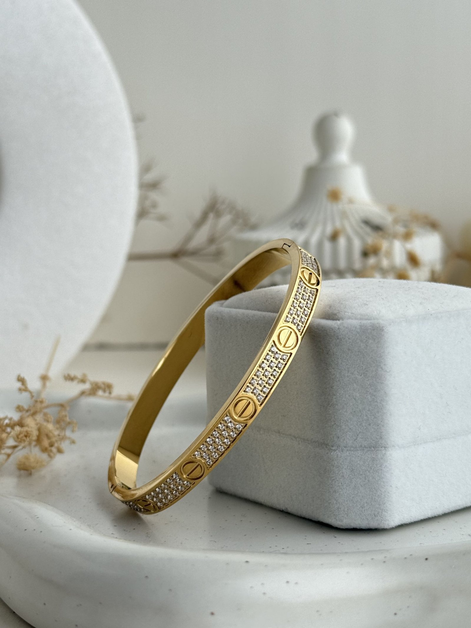 Aurelia Trinity Pavé Bangle
