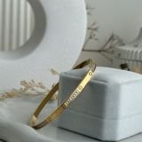 Amour Pavé Cuff