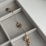 Aurelia Shell Chain Bracelet