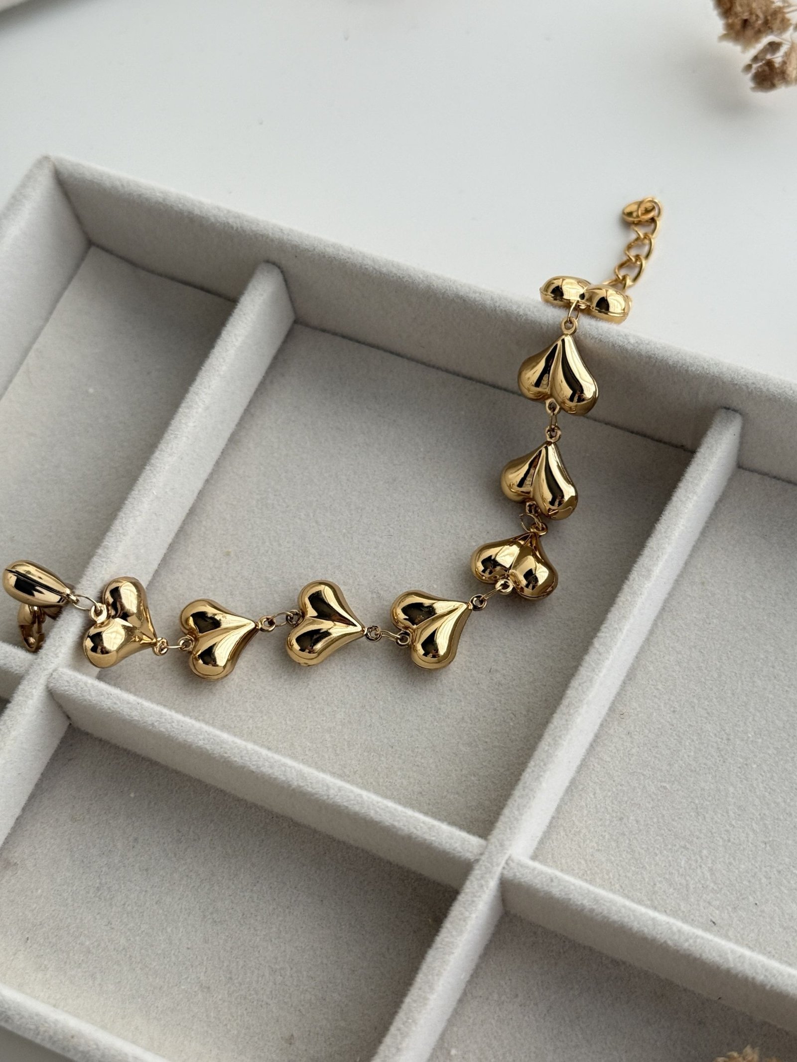 Amora Heart Link Bracelet