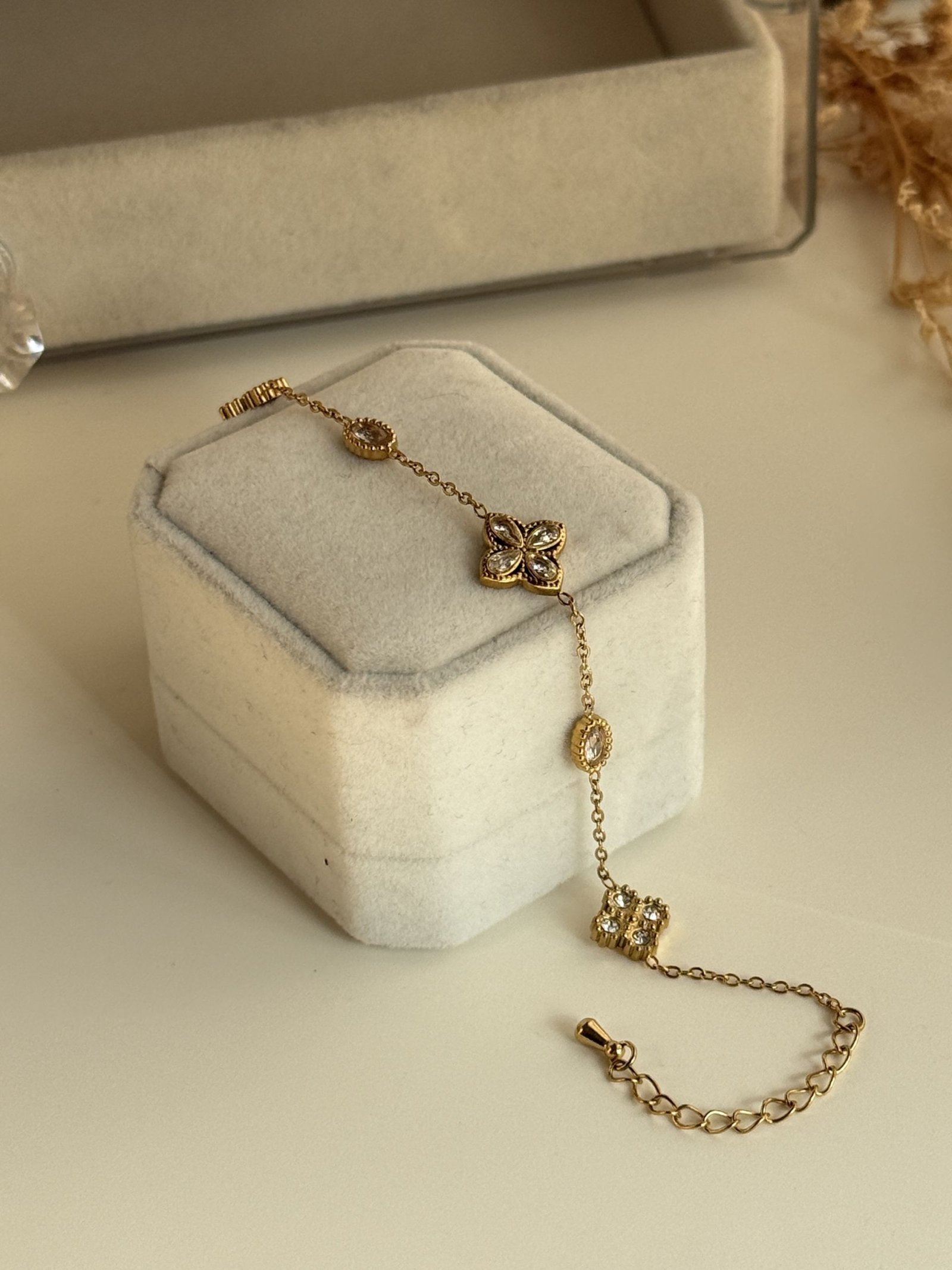 Clover Crystal Charm Bracelet