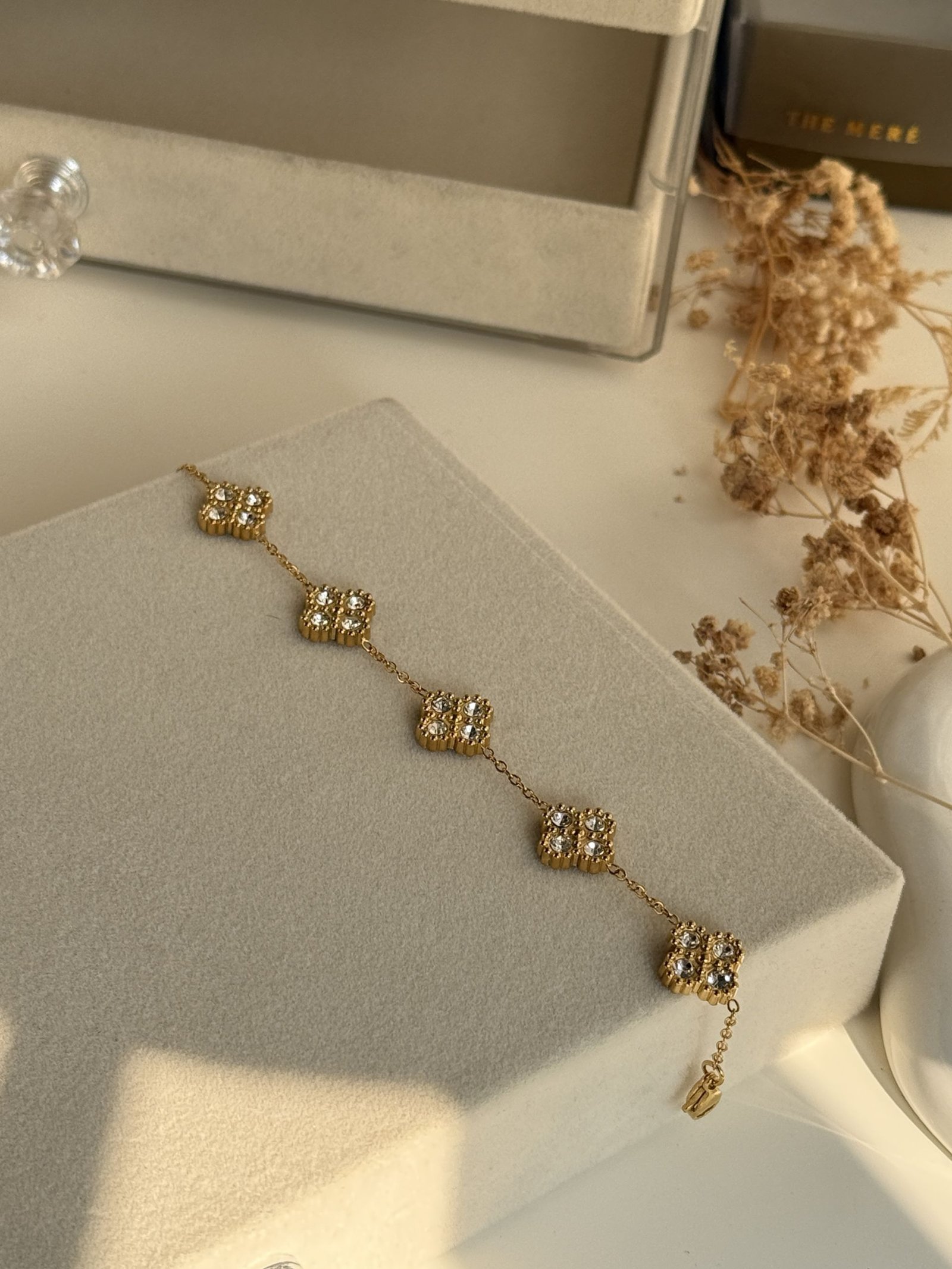 Mini Clover Crystal Bracelet